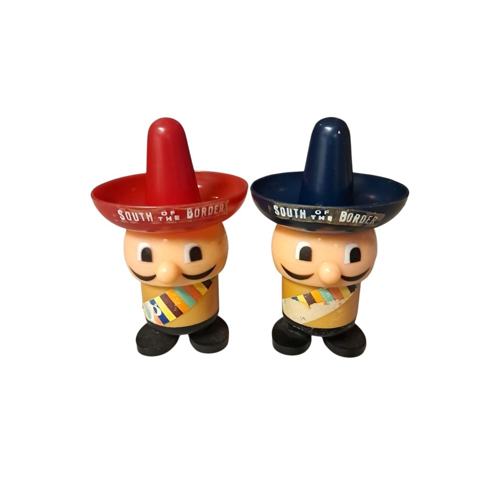 Vintage South of the Border Sombreros Souvenir Salt and Pepper Shakers Hong Kong
